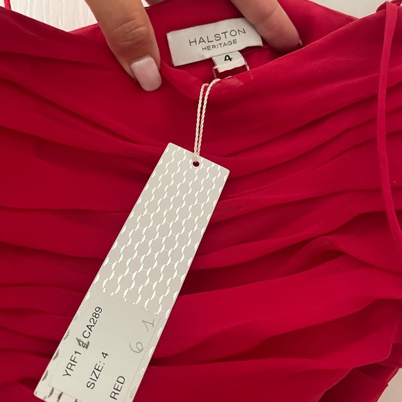 NWT Halston heritage red scrunchie mini dress - Picture 2 of 3